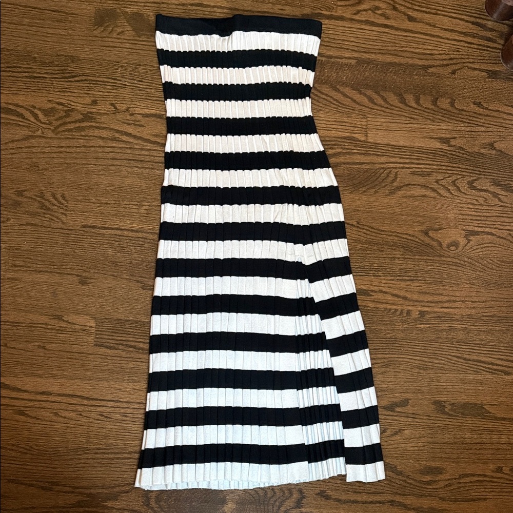 A New Day Black and White Ribbed Dress